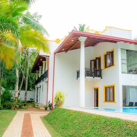 Villa White Hikkaduwa Exterior photo