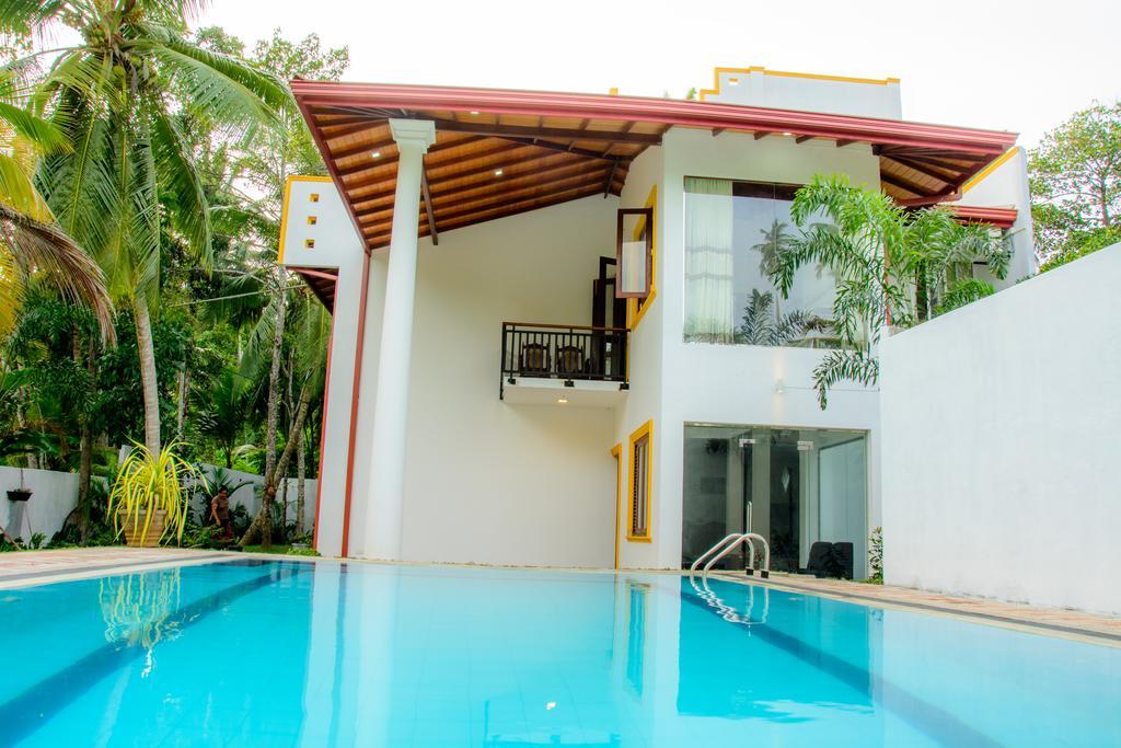 Villa White Hikkaduwa Exterior photo