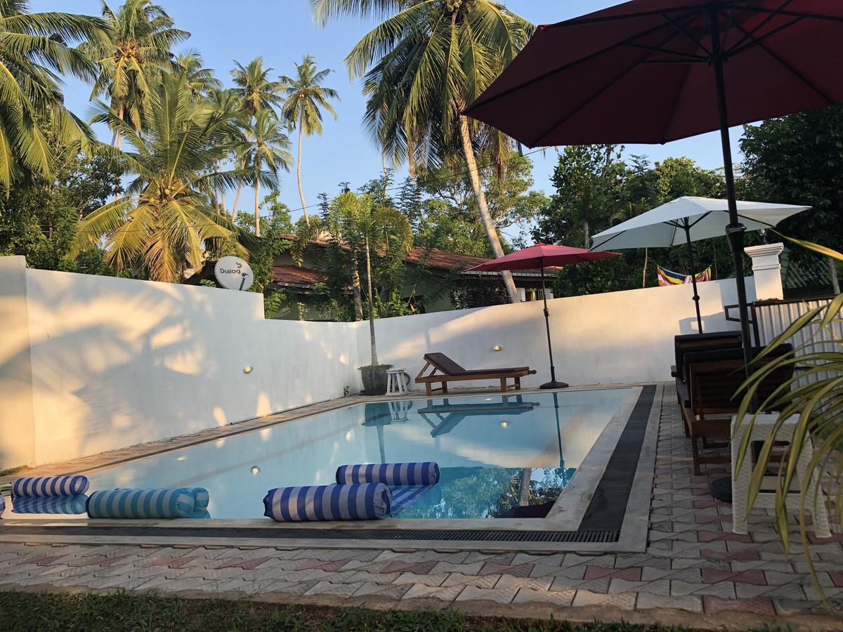 Villa White Hikkaduwa Exterior photo